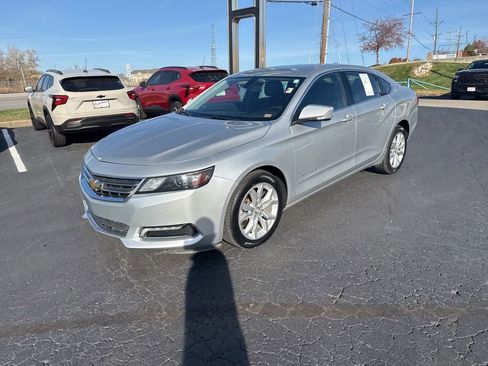 Used 2019 Chevrolet Impala LT image 30