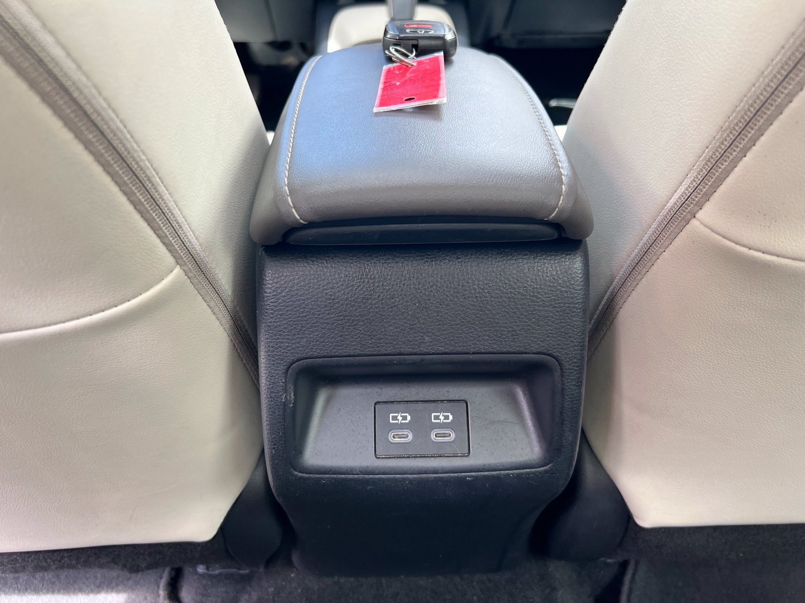 Used 2024 Toyota Corolla XLE FWD image 55