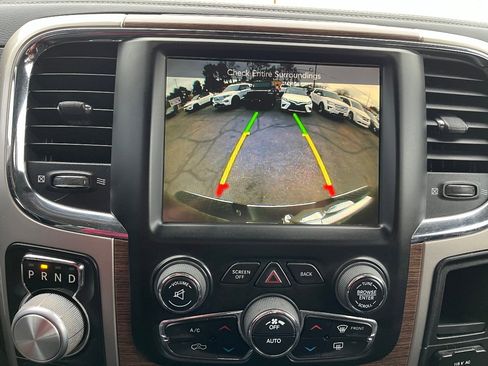 Used 2017 RAM 1500 Laramie image 14