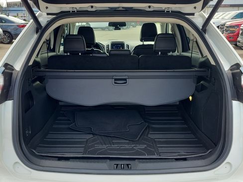 Used 2023 Ford Edge Titanium w/ Cargo Accessory Package image 8