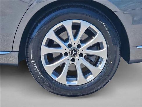 Used 2019 Mercedes-Benz E 300 image 24
