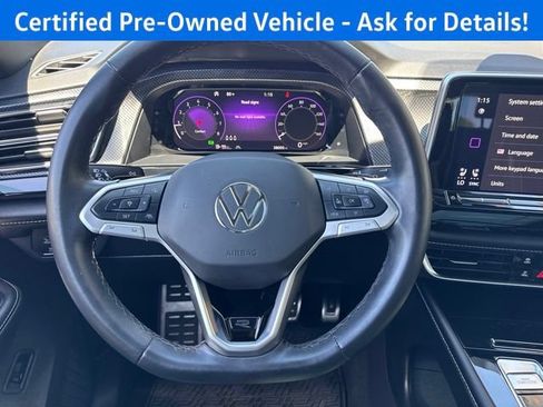 Certified 2024 Volkswagen Atlas Cross Sport SEL R-Line AWD/4WD image 12