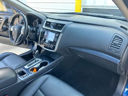 Used 2018 Nissan Altima 2.5 SR w/ SR Special Edition FWD image 29