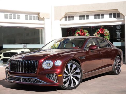 New 2026 Bentley Flying Spur Azure image 12