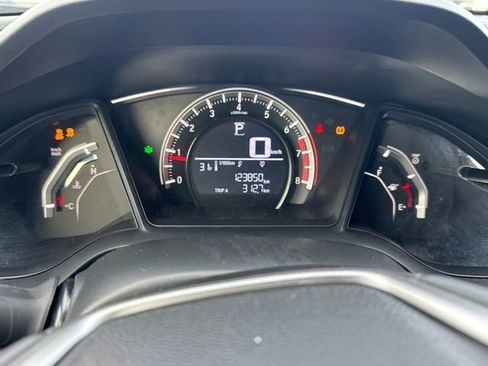 Certified 2017 Honda Civic Sport image 8