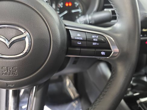Used 2024 MAZDA MAZDA3 s FWD image 17