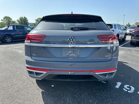 Used 2022 Volkswagen Atlas Cross Sport SEL R-Line AWD/4WD image 10
