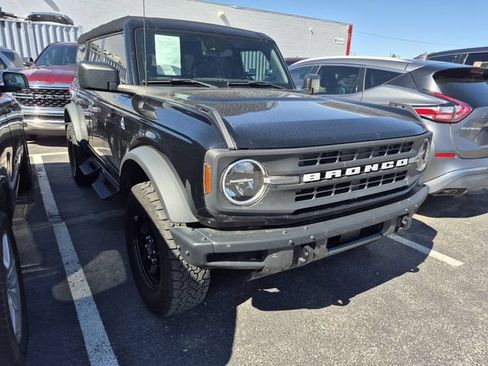 Used 2023 Ford Bronco Black Diamond AWD/4WD image 3