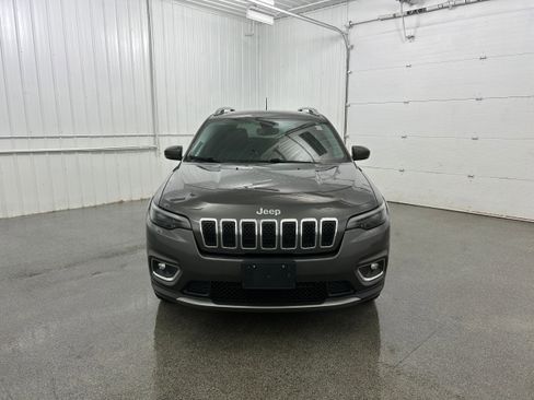 Used 2019 Jeep Cherokee Limited AWD/4WD image 19