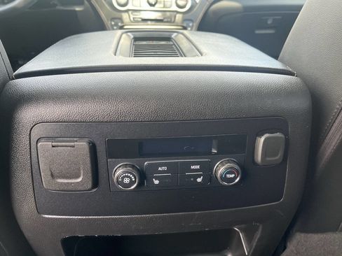 Used 2020 Chevrolet Tahoe Premier AWD/4WD image 26