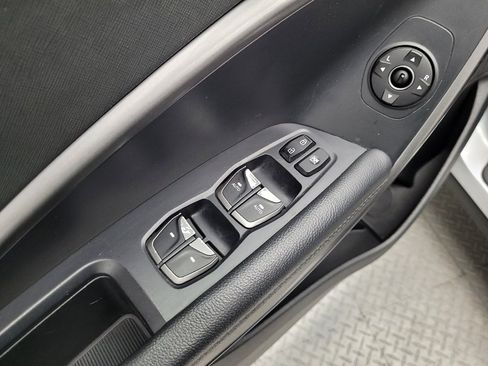 Used 2018 Hyundai Santa Fe Sport FWD image 27