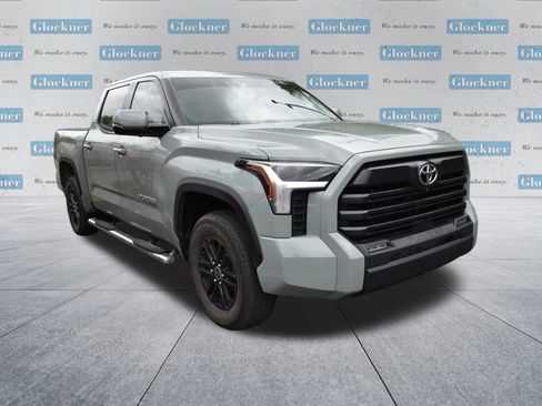 Used 2024 Toyota Tundra SR5 w/ Advanced Technology Package AWD/4WD image 18