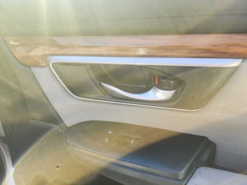 Used 2018 Honda CR-V EX image 36