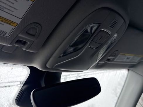 Used 2022 Jeep Compass Limited image 20