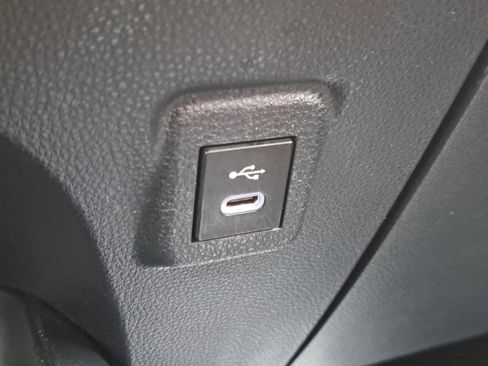 Certified 2023 Toyota Corolla LE image 30