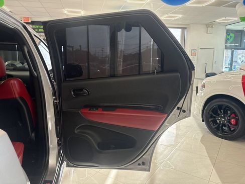 Used 2019 Dodge Durango R/T w/ Blacktop Package AWD/4WD image 39