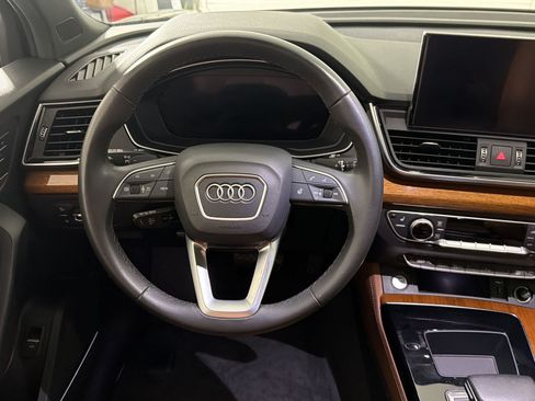 Used 2022 Audi Q5 2.0T Premium Plus AWD/4WD image 11