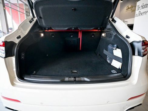 Used 2022 Maserati Levante GT image 22