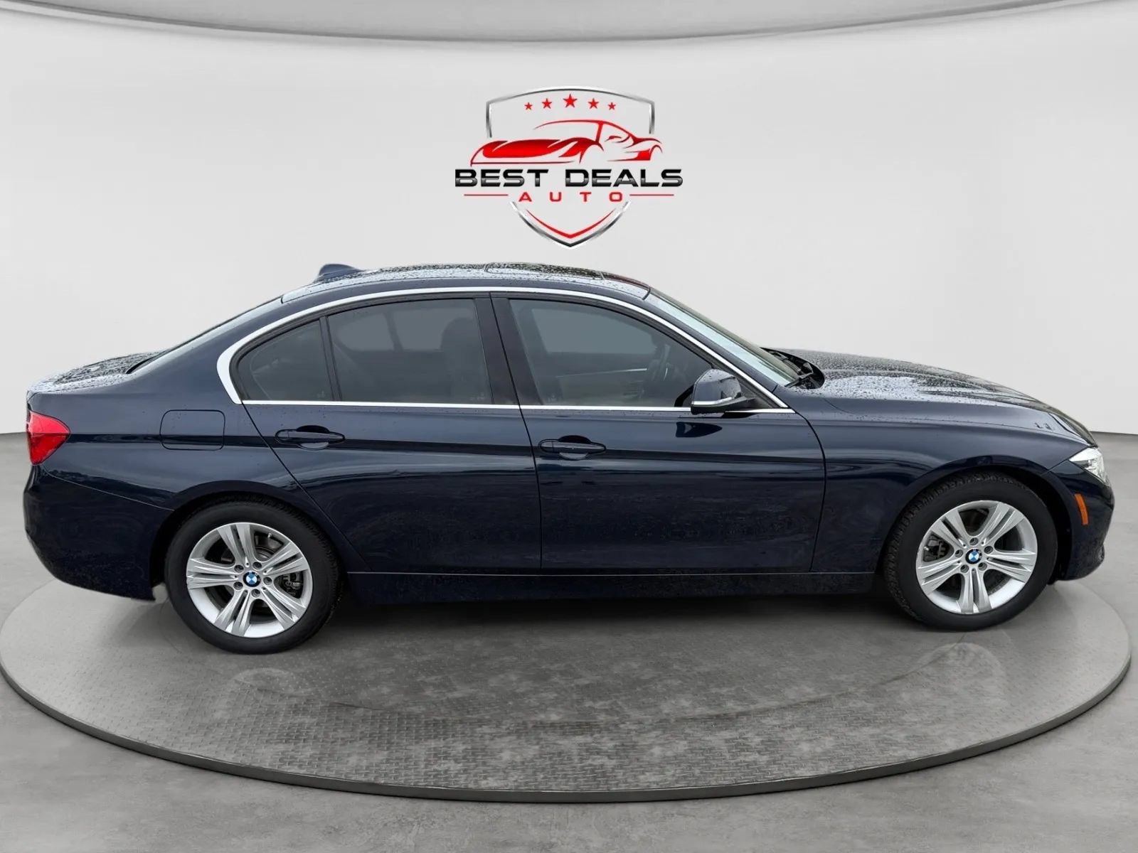 Used 2017 BMW 330i Sedan RWD image 6