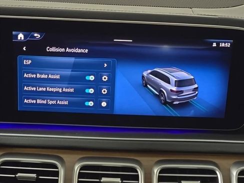 New 2026 Mercedes-Benz GLS 450 4MATIC image 21