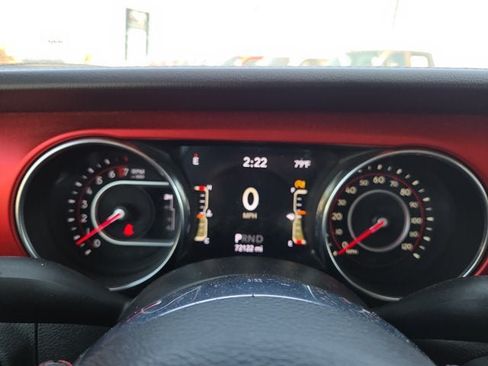 Used 2021 Jeep Gladiator Rubicon AWD/4WD image 23