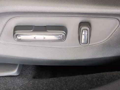 Used 2025 Acura ADX FWD image 18