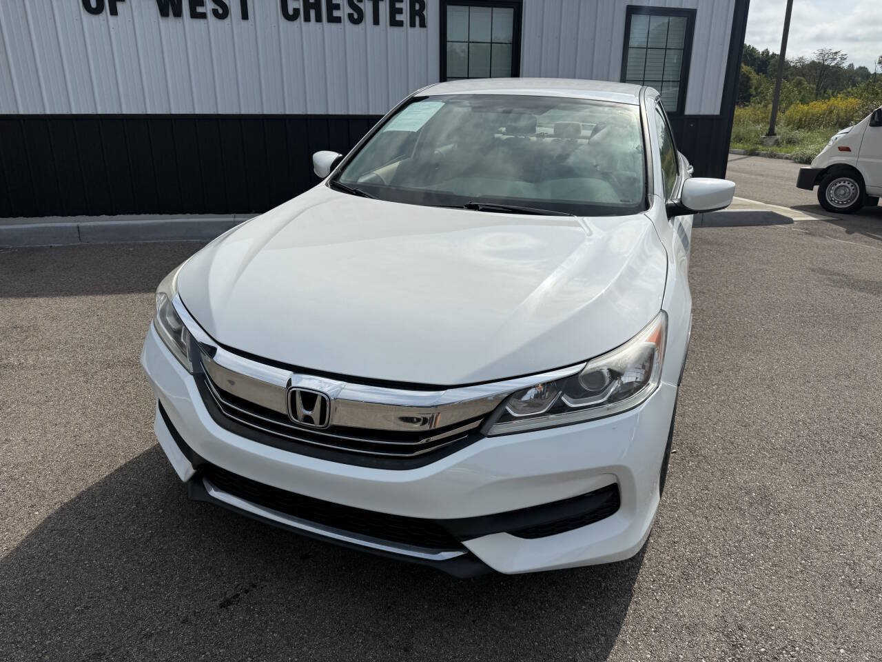 Used 2016 Honda Accord LX image 2