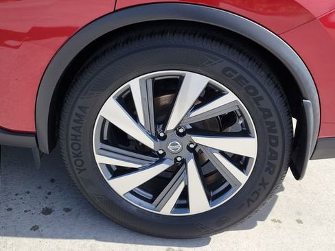 Used 2016 Nissan Murano Platinum w/ Platinum Technology Package AWD/4WD image 14