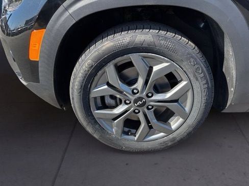 Certified 2024 Kia Seltos S AWD/4WD image 9