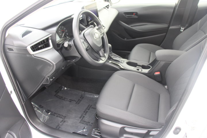 Certified 2025 Toyota Corolla LE w/ Convenience Package FWD image 11