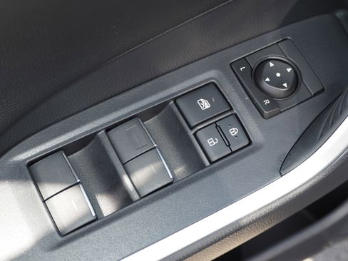 Used 2025 Toyota RAV4 XSE image 29