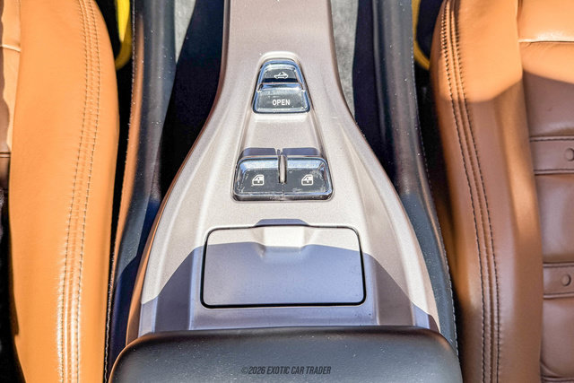 Used 2013 Ferrari California RWD image 44