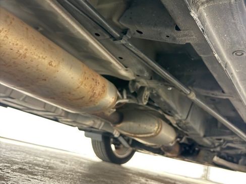 Used 2015 Nissan Pathfinder Platinum image 10