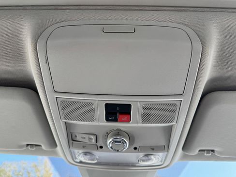 Used 2020 Volkswagen Passat 2.0T R-Line image 13