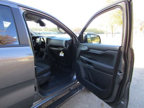 New 2025 Ford Ranger XL w/ Trailer Tow Package image 17