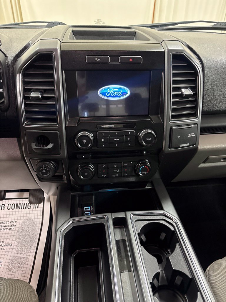 Used 2017 Ford F150 XLT w/ Equipment Group 302A Luxury RWD image 13