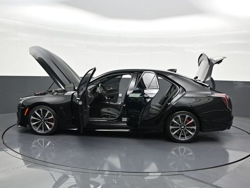 Used 2025 Cadillac CT4 V Blackwing image 34