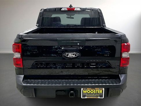 Used 2025 Ford Maverick XLT w/ Black Appearance Package image 6