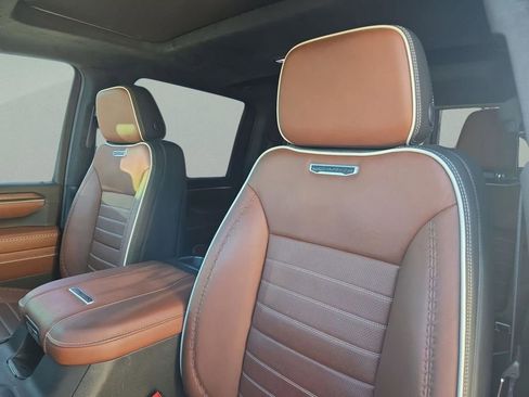 Used 2024 GMC Sierra 3500 Denali Ultimate w/ LPO, GMC Protection Package image 27