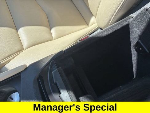Used 2019 Cadillac XT5 FWD image 26