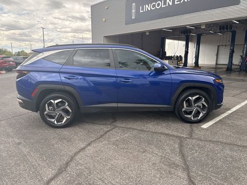 Used 2022 Hyundai Tucson SEL w/ Convenience + Premium Package image 4