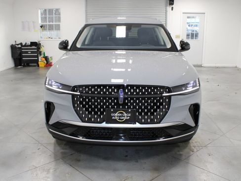 New 2026 Lincoln Nautilus Premier AWD/4WD image 2