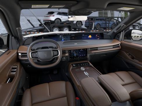 Used 2026 Lincoln Navigator Reserve AWD/4WD image 9