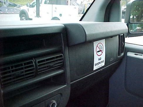 Used 2011 Chevrolet Express 3500 image 13