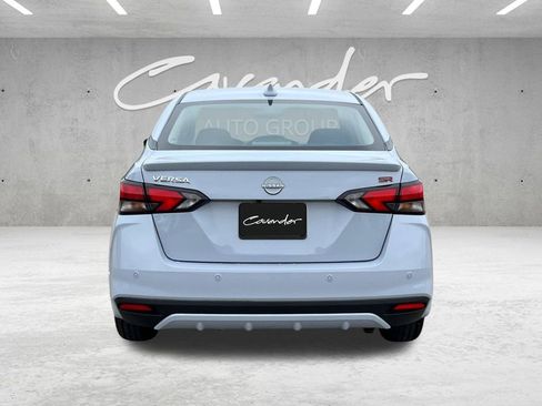 New 2025 Nissan Versa SR FWD image 16