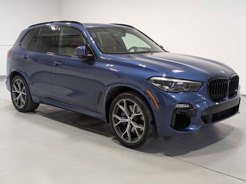 Used 2021 BMW X5 xDrive40i w/ M Sport Package AWD/4WD image 6
