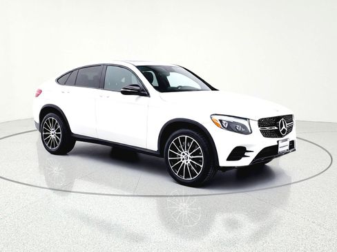 Used 2018 Mercedes-Benz GLC 300 4MATIC Coupe image 8