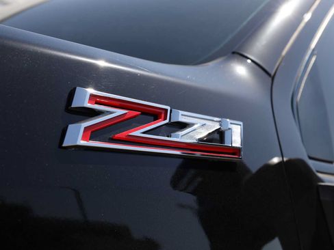 Used 2021 Chevrolet Silverado 2500 LTZ w/ LTZ Plus Package AWD/4WD image 48