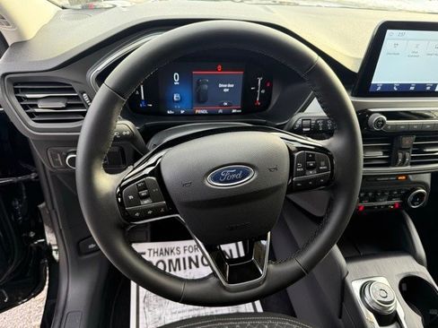 Used 2026 Ford Escape Active w/ Cold Weather Package image 22