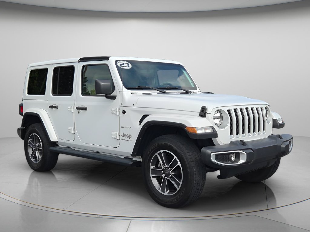 Used 2023 Jeep Wrangler Unlimited Sahara AWD/4WD image 8